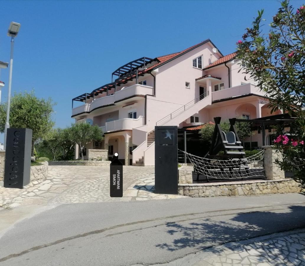 Apartmani Simon Lopar Extérieur photo