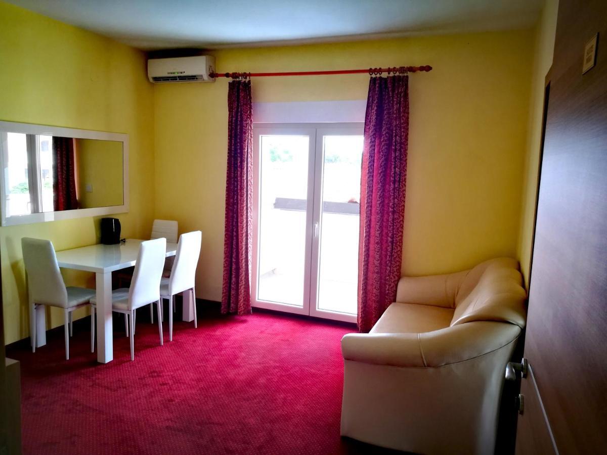 Apartmani Simon Lopar Extérieur photo